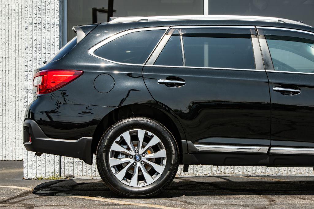 2018 SUBARU OUTBACK