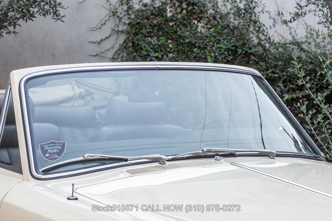 1977 Rolls-Royce Corniche