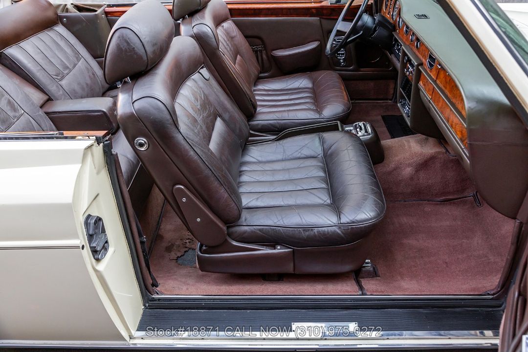 1977 Rolls-Royce Corniche