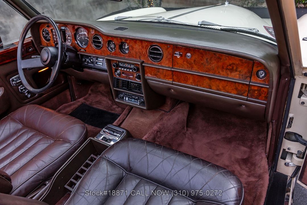 1977 Rolls-Royce Corniche