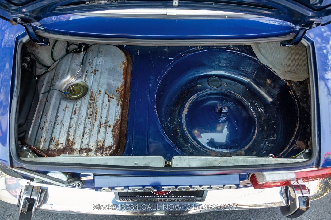 1973 Alfa Romeo 2000 GT