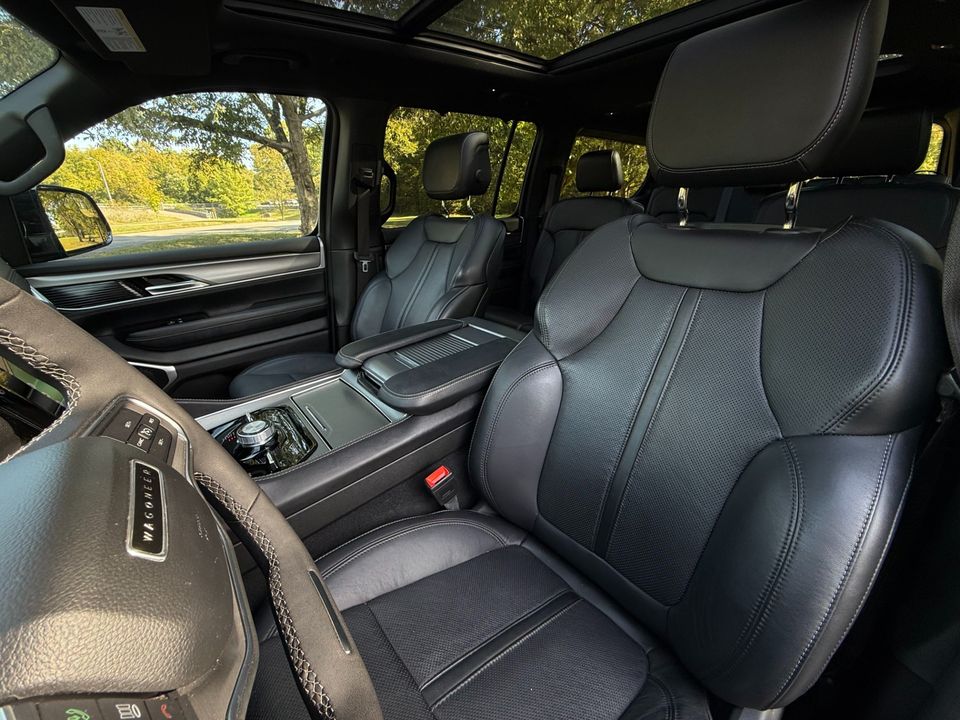 2024 Jeep Wagoneer
