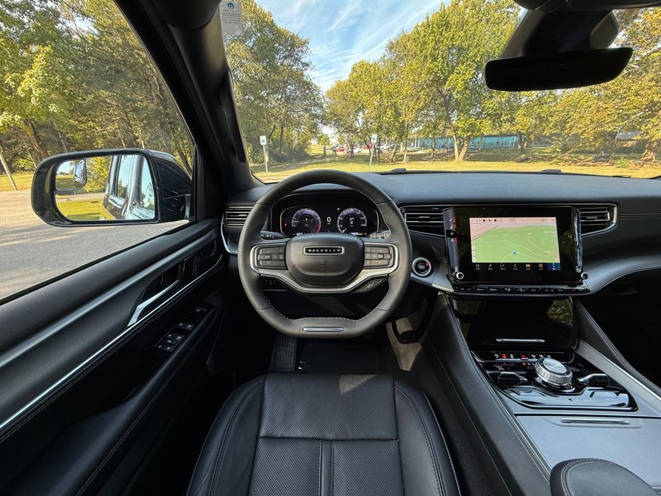 2024 Jeep Wagoneer