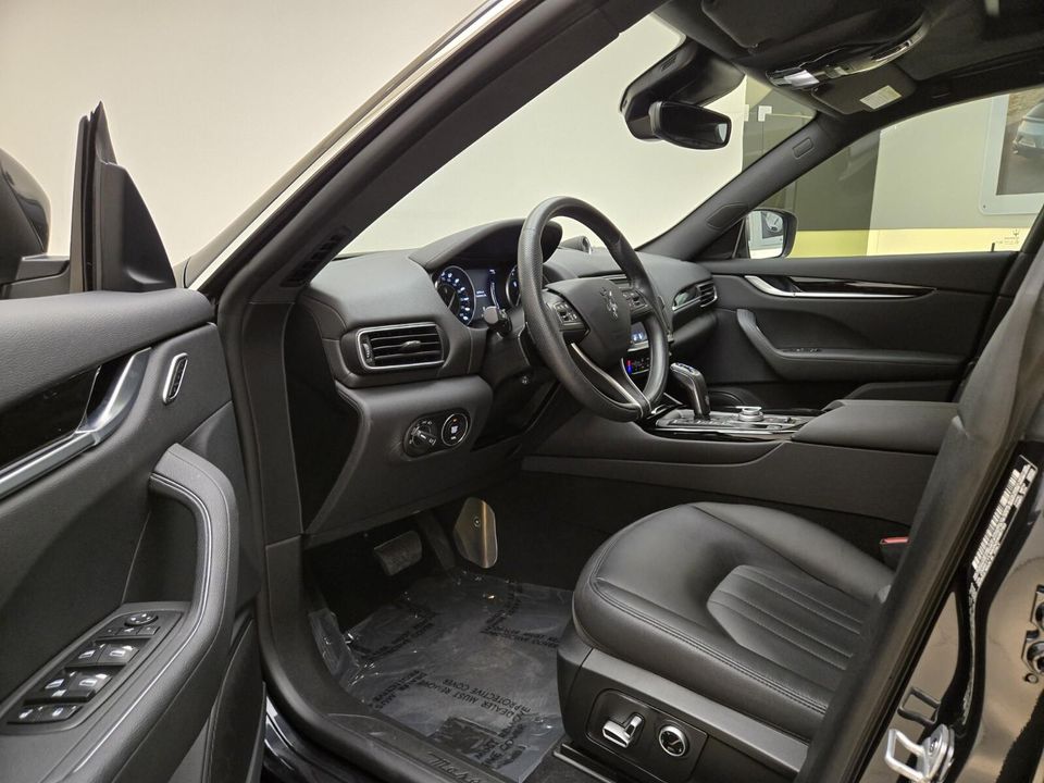 2022 Maserati Levante