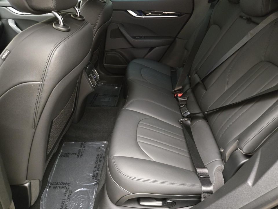 2022 Maserati Levante