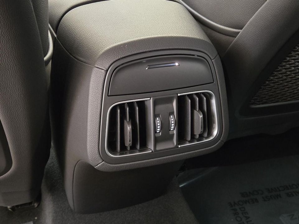 2022 Maserati Levante