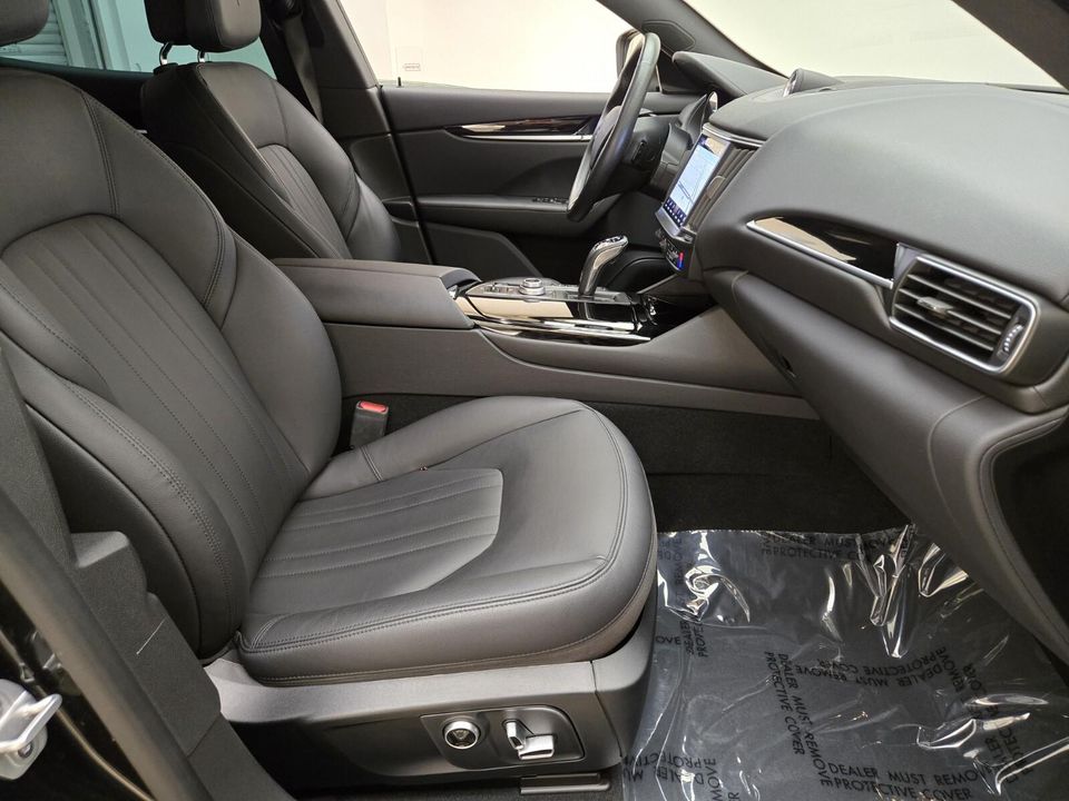 2022 Maserati Levante