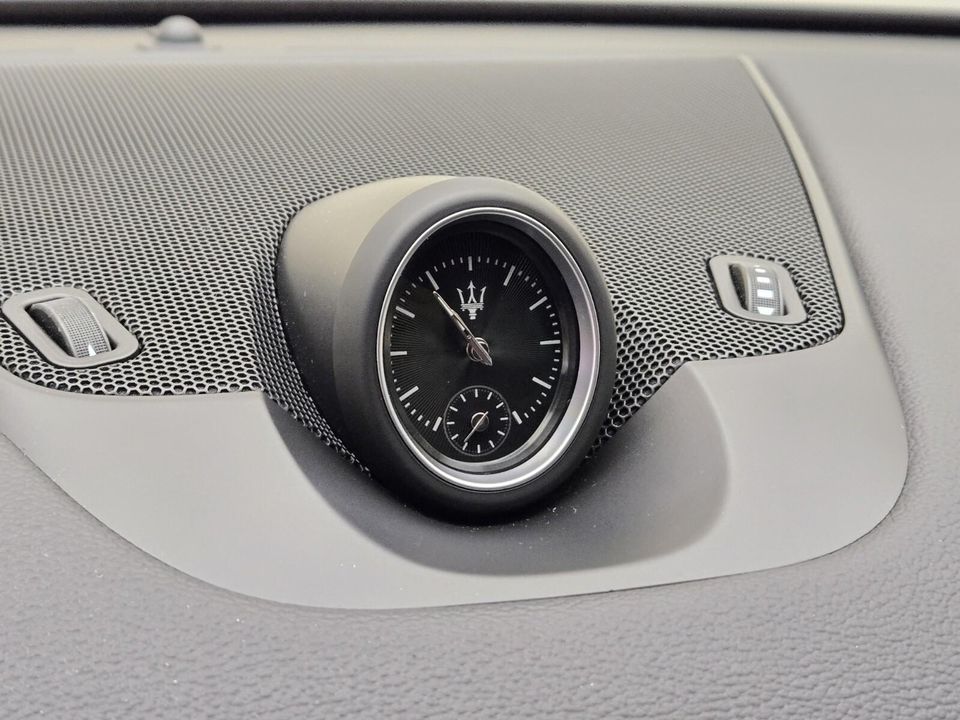 2022 Maserati Levante