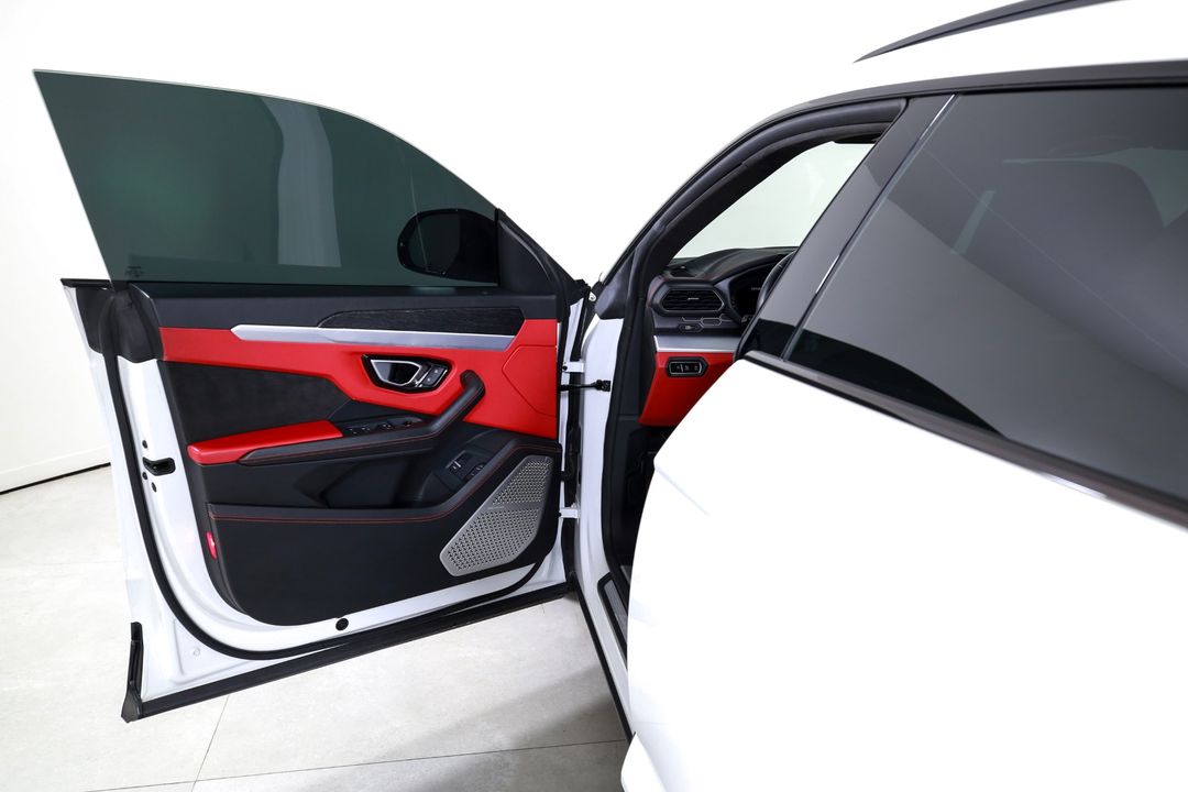 2019 Lamborghini Urus