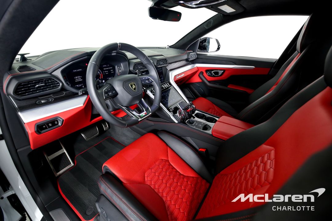 2019 Lamborghini Urus