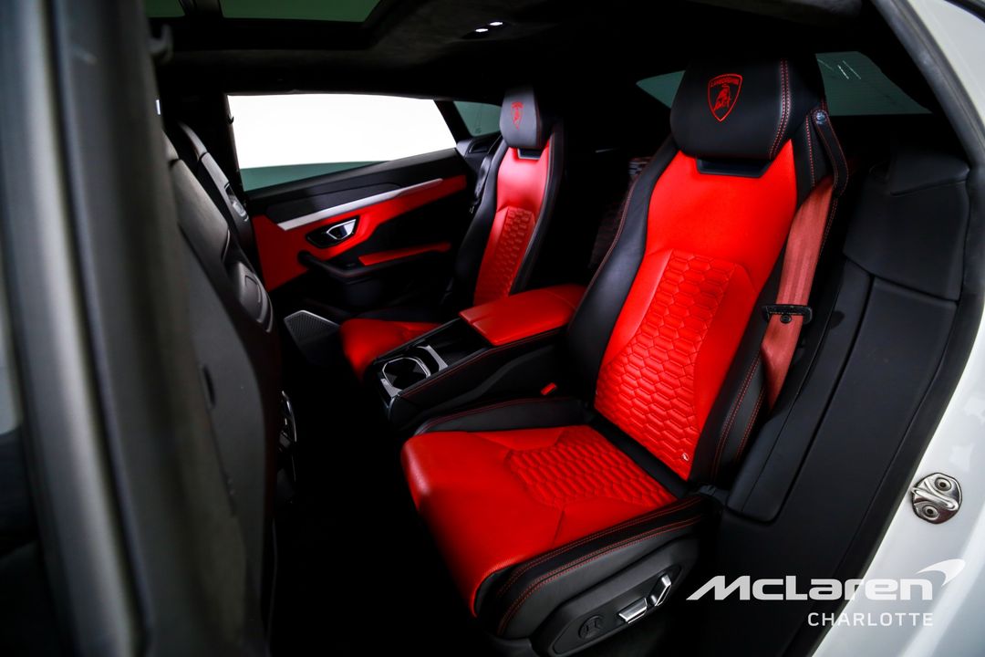 2019 Lamborghini Urus