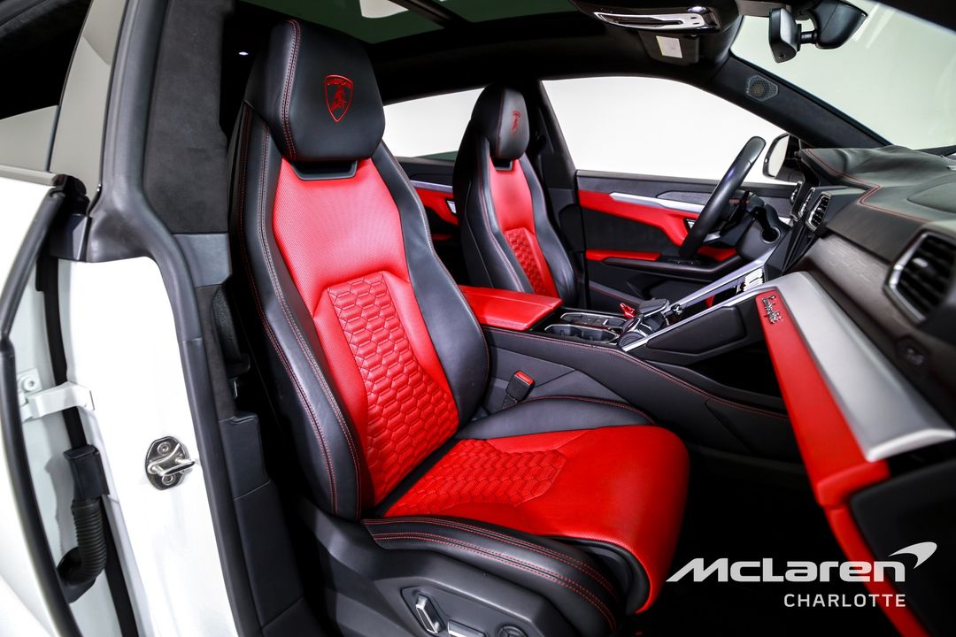 2019 Lamborghini Urus