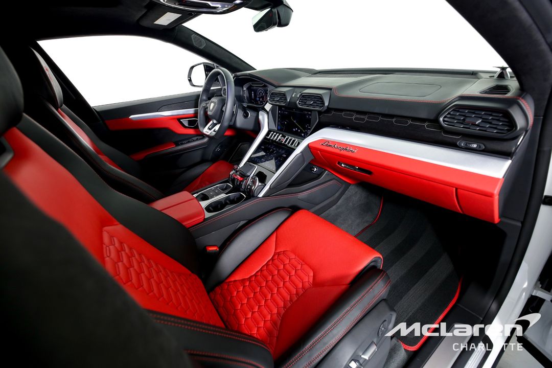2019 Lamborghini Urus