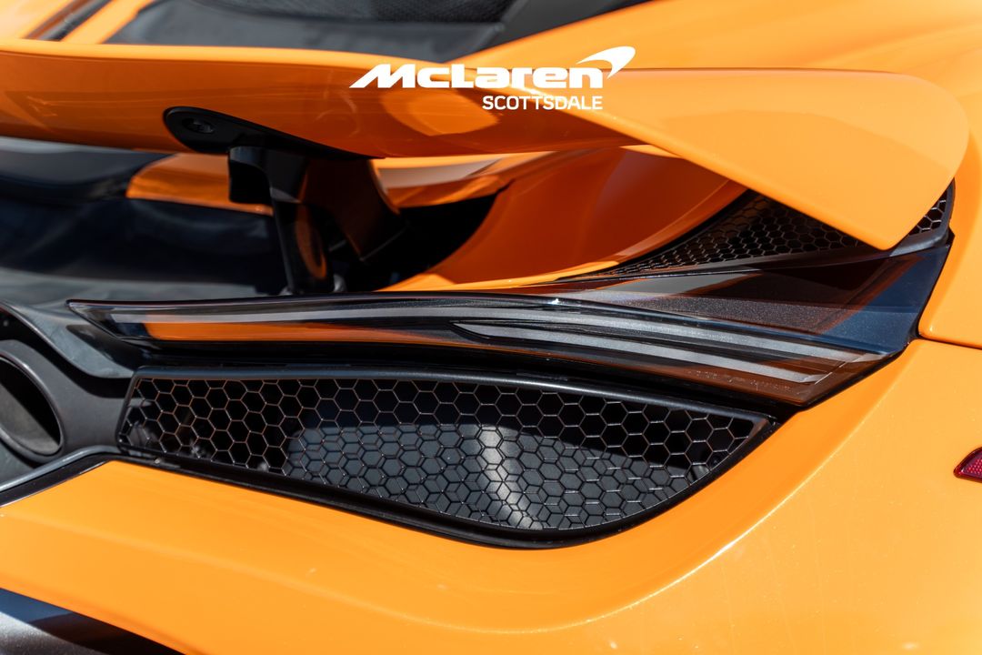 2019 MCLAREN 720S