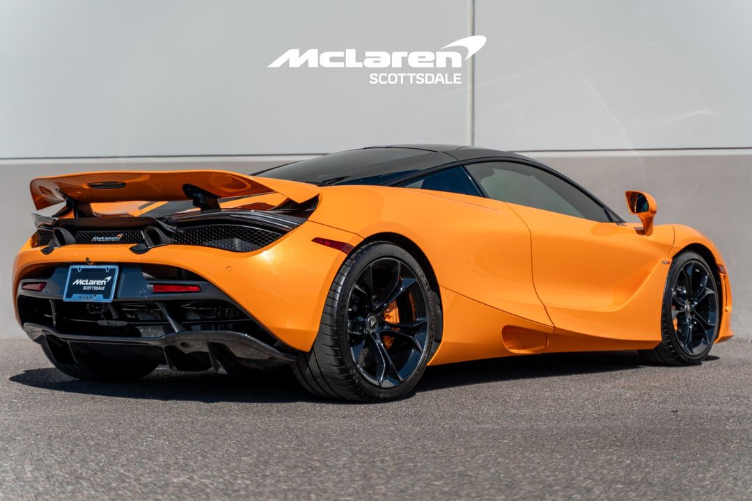 2019 MCLAREN 720S