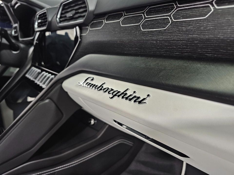 2021 Lamborghini Urus