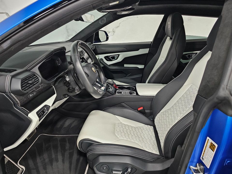 2021 Lamborghini Urus