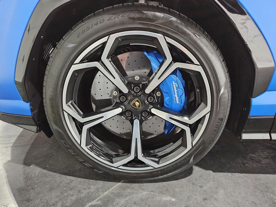 2021 Lamborghini Urus