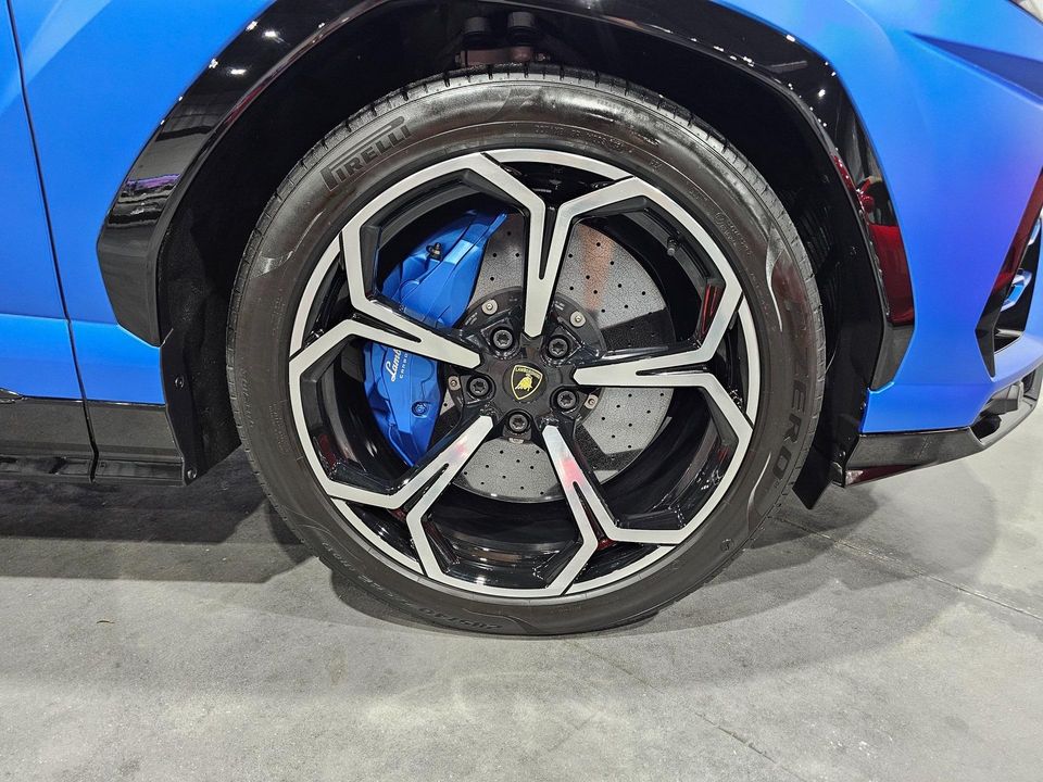 2021 Lamborghini Urus