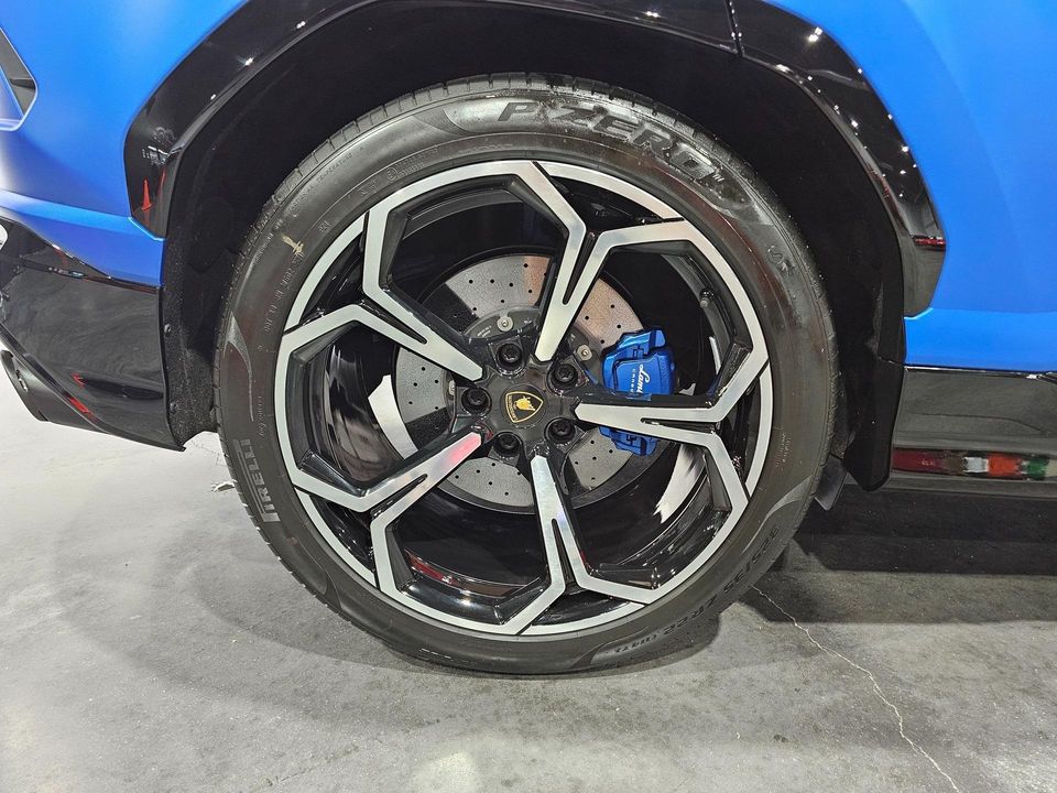 2021 Lamborghini Urus