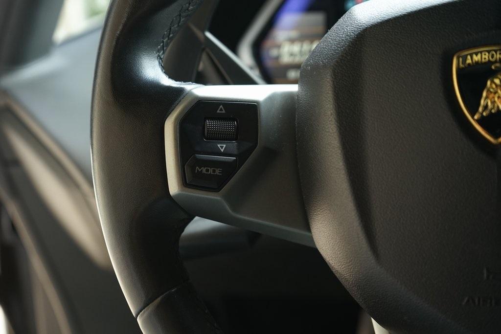 2014 Lamborghini Aventador