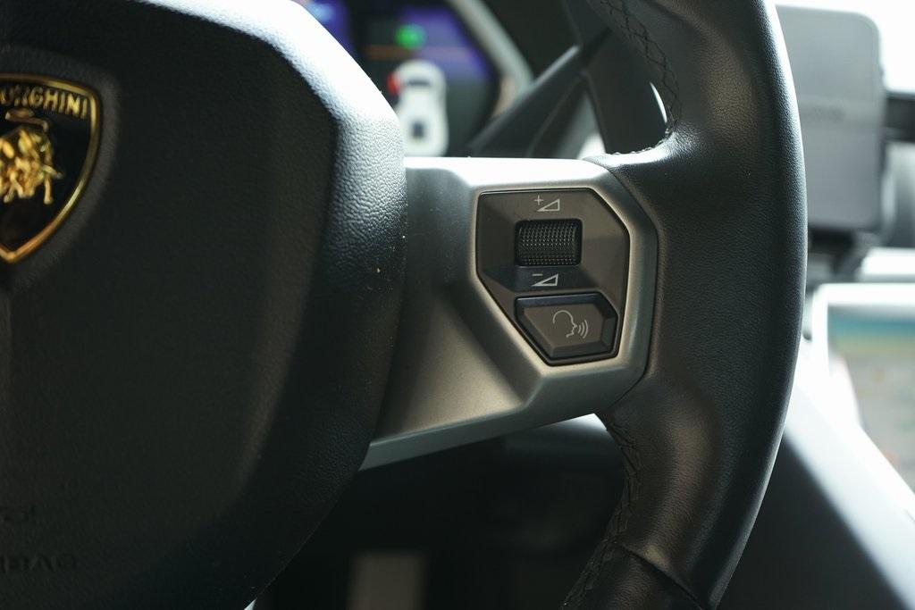 2014 Lamborghini Aventador