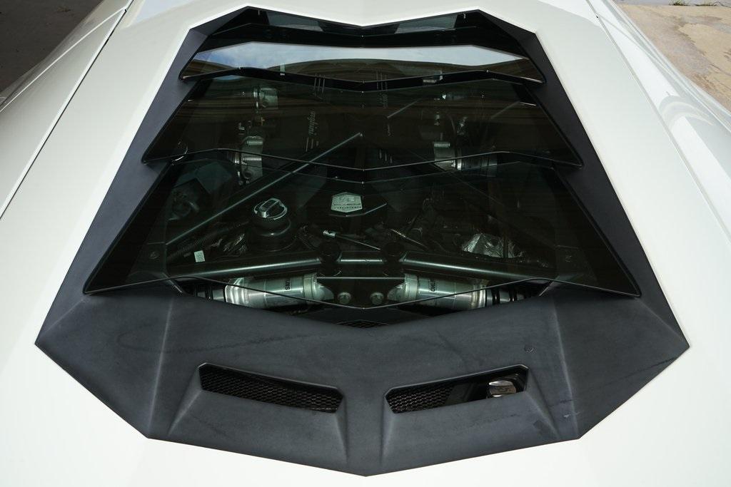 2014 Lamborghini Aventador