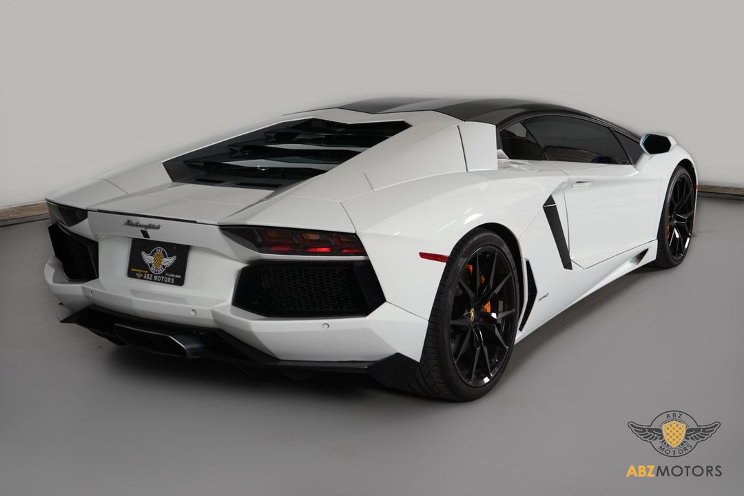 2014 Lamborghini Aventador