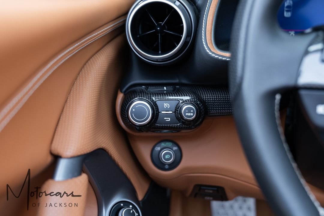 2022 Ferrari 812 GTS