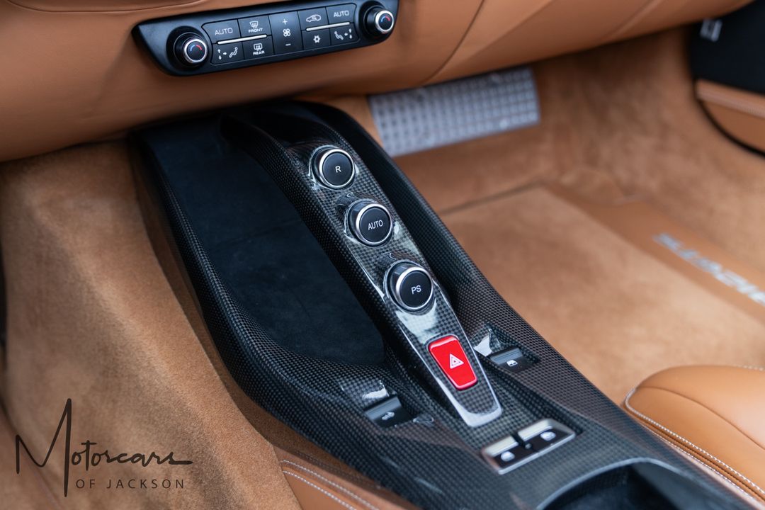 2022 Ferrari 812 GTS