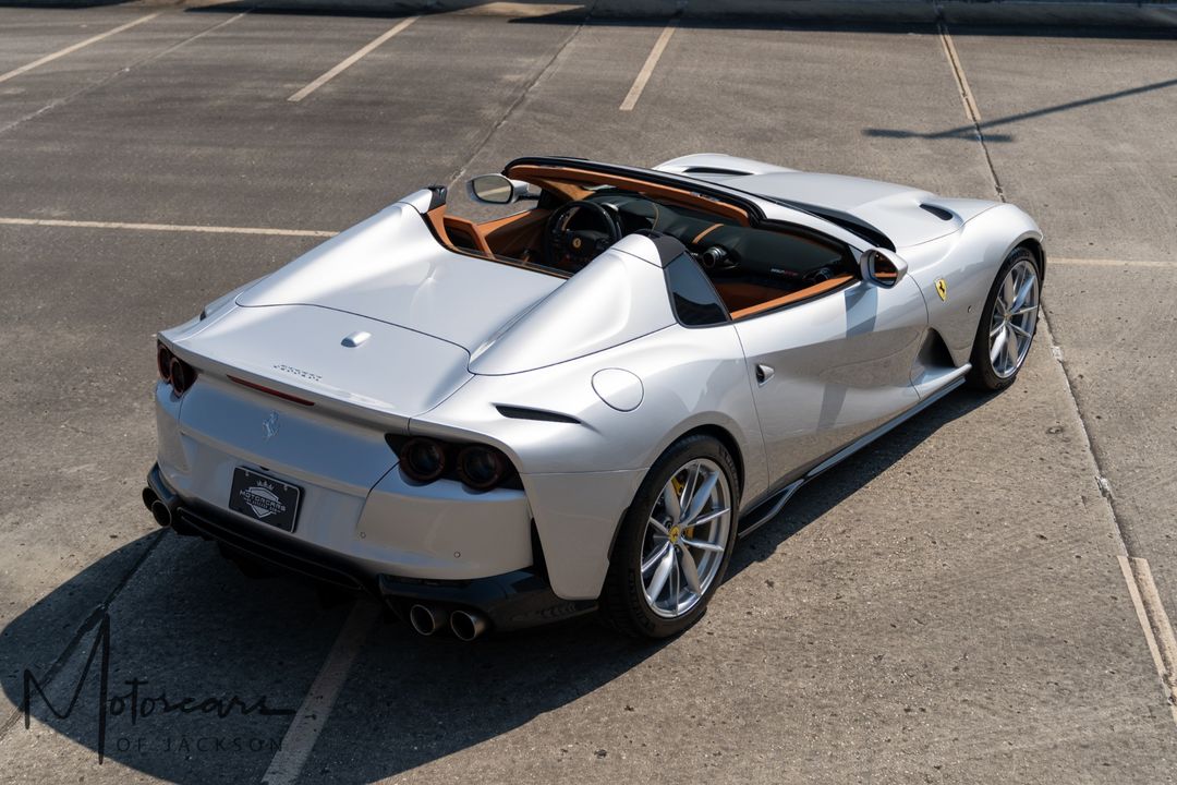 2022 Ferrari 812 GTS