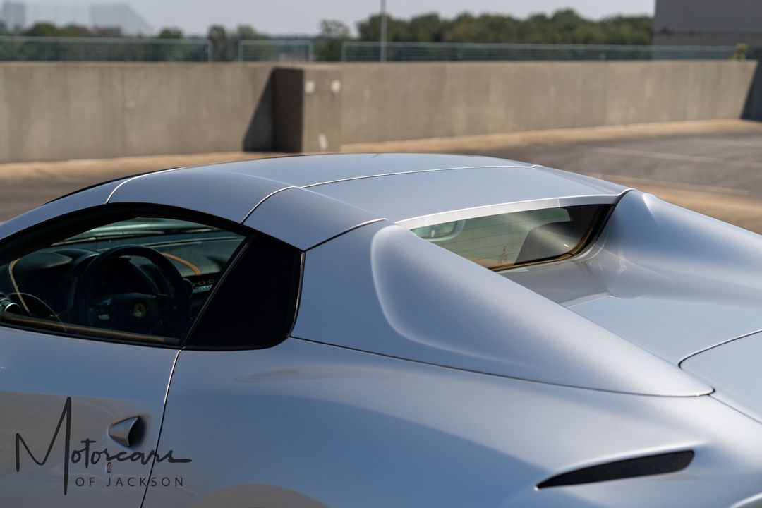 2022 Ferrari 812 GTS