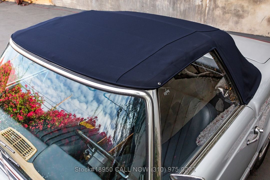 1971 Mercedes-Benz 280SL