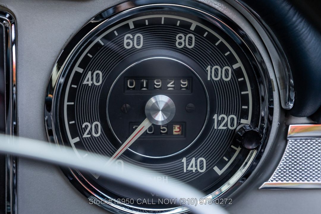 1971 Mercedes-Benz 280SL