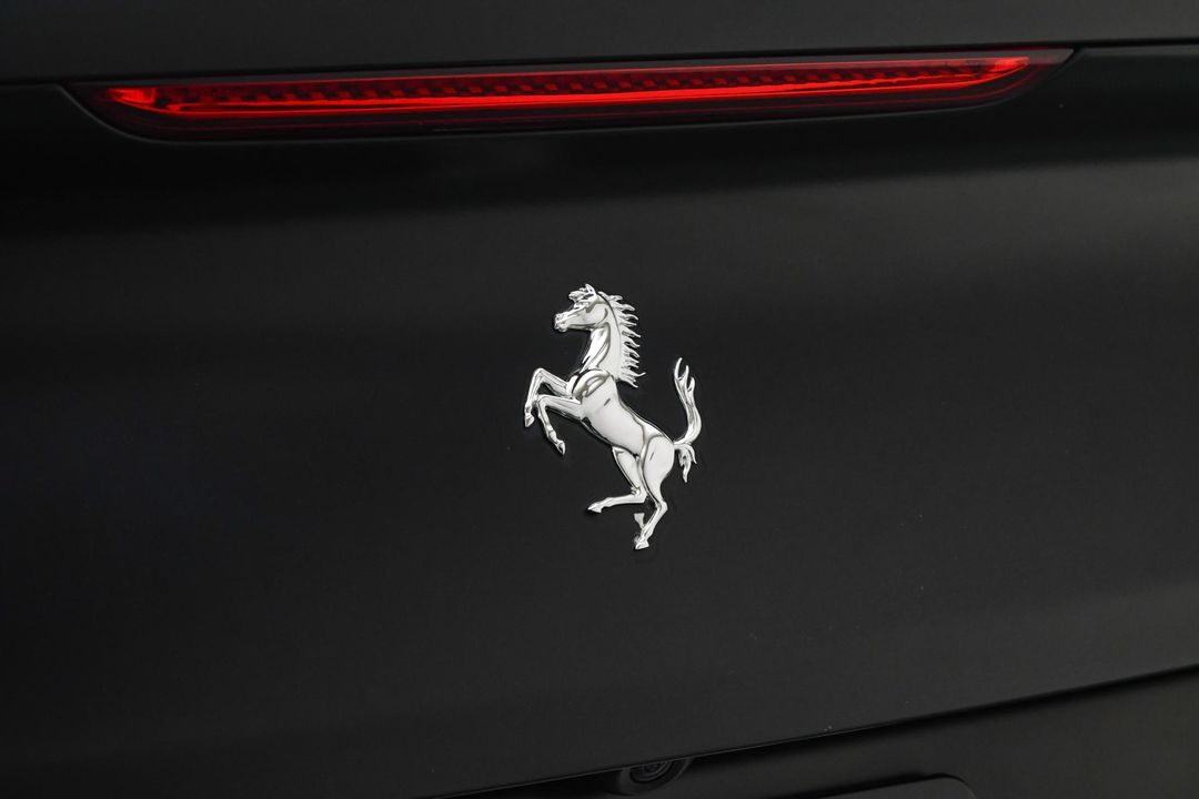 2023 Ferrari 812 GTS