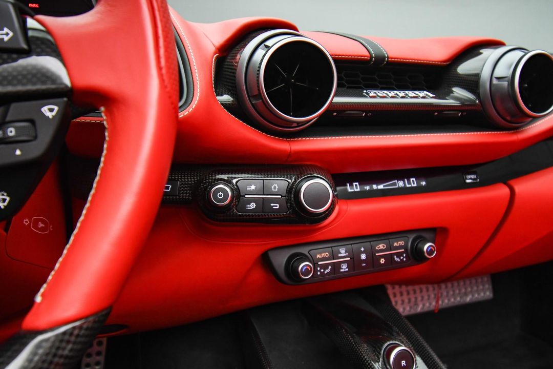 2023 Ferrari 812 GTS