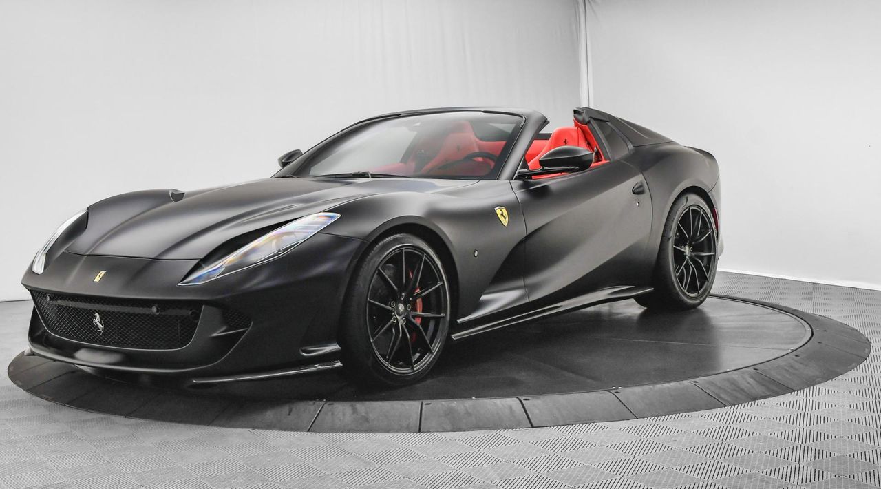 2023 Ferrari 812 GTS
