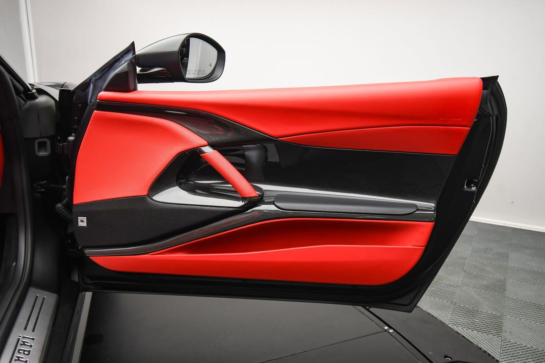 2023 Ferrari 812 GTS