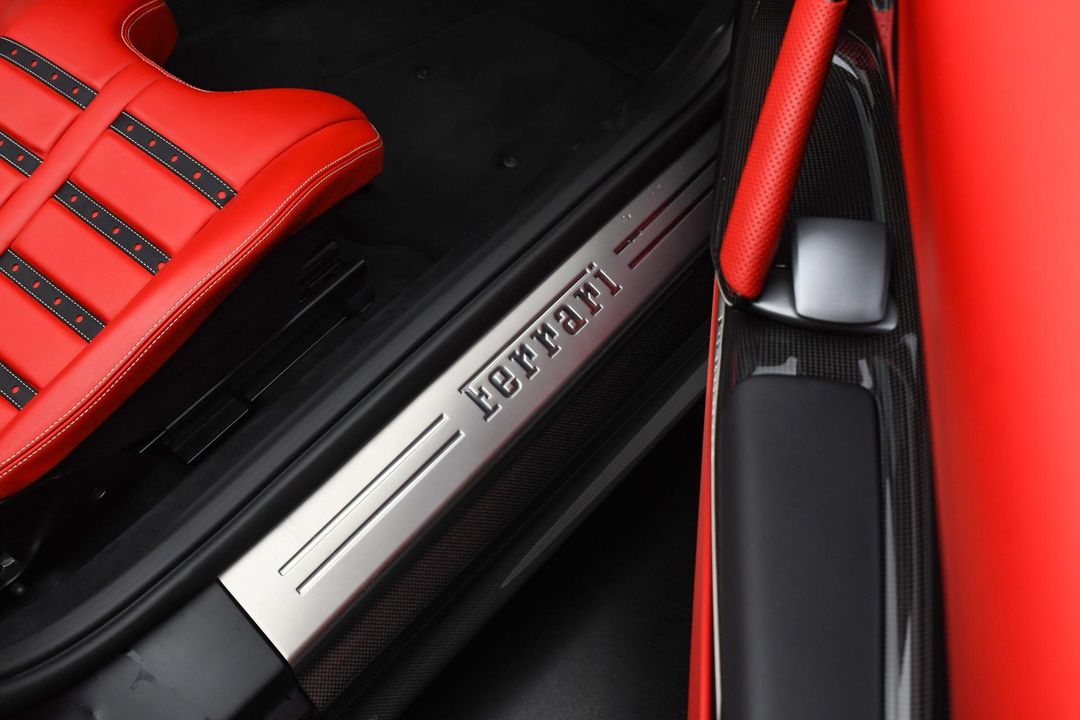 2023 Ferrari 812 GTS