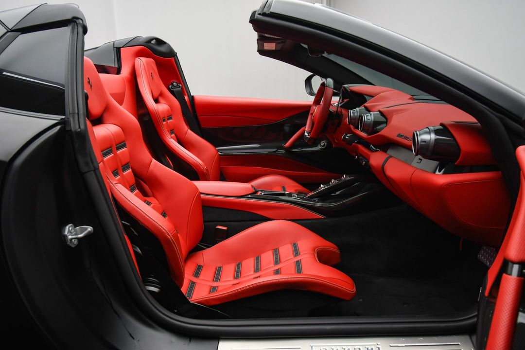 2023 Ferrari 812 GTS