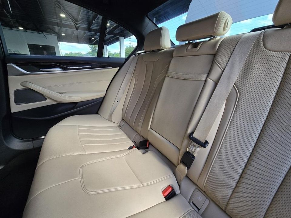 2021 BMW 5 Series