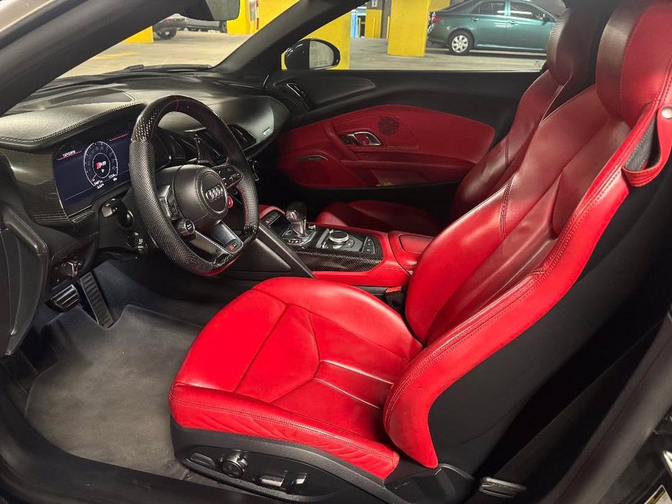 2017 Audi R8