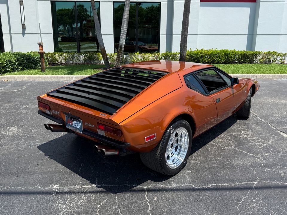 1974 DeTomaso Pantera