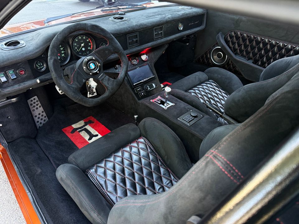 1974 DeTomaso Pantera