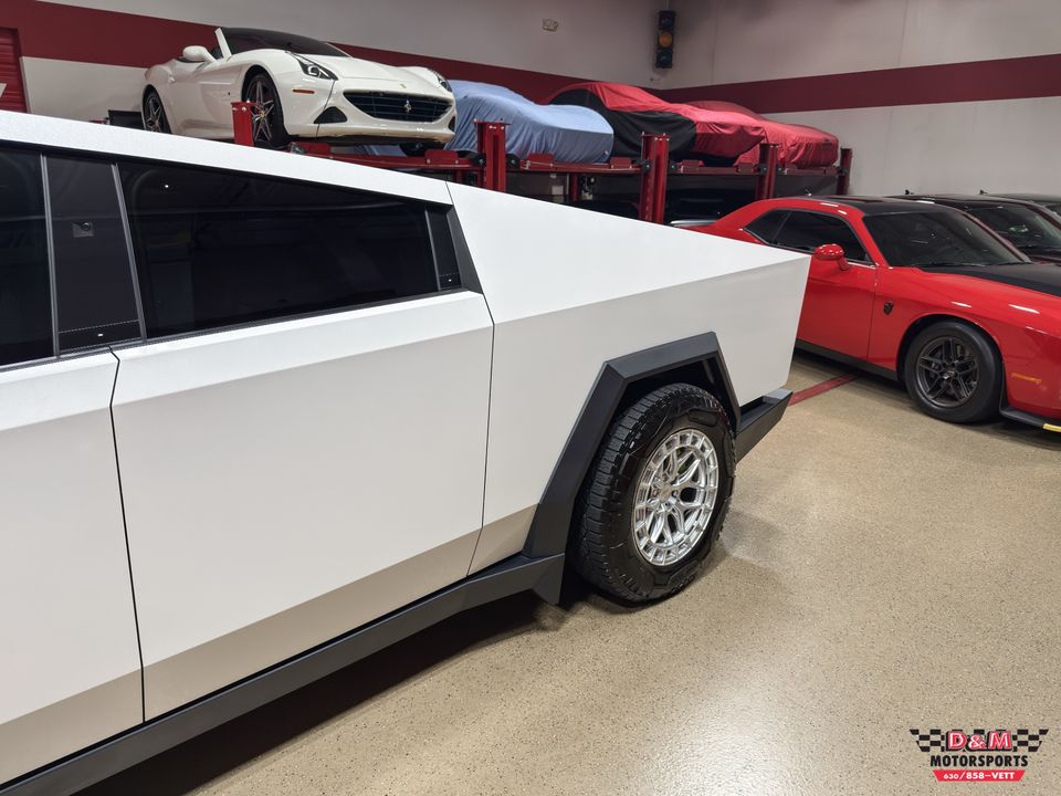 2024 Tesla Cybertruck