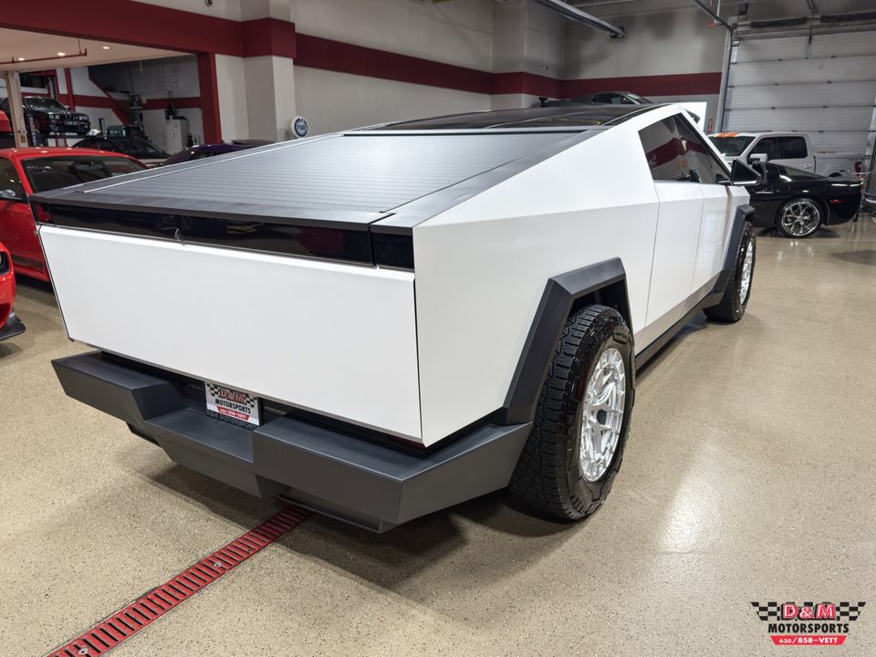 2024 Tesla Cybertruck