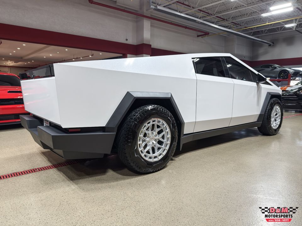 2024 Tesla Cybertruck