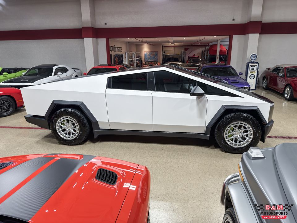 2024 Tesla Cybertruck