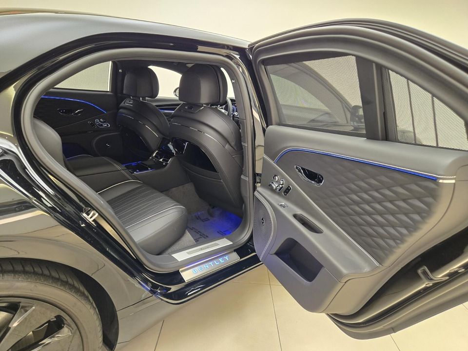 2023 Bentley Flying Spur