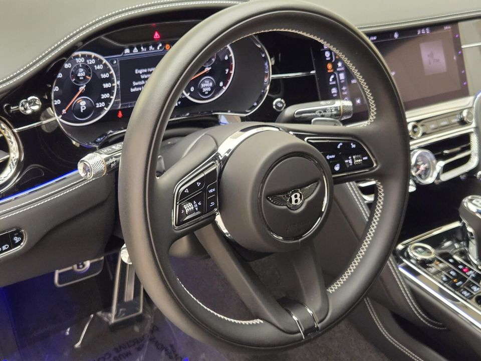 2023 Bentley Flying Spur